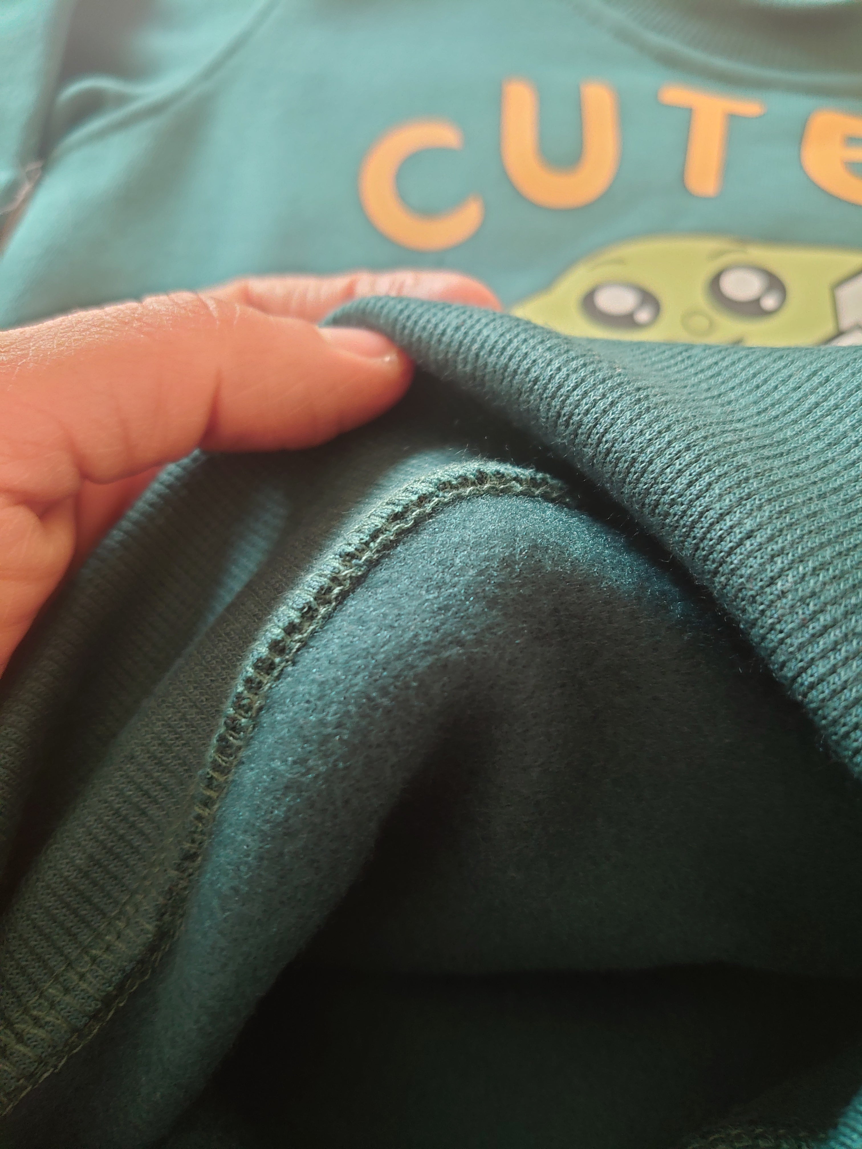 SLEEVE CUTEST-SHIRT